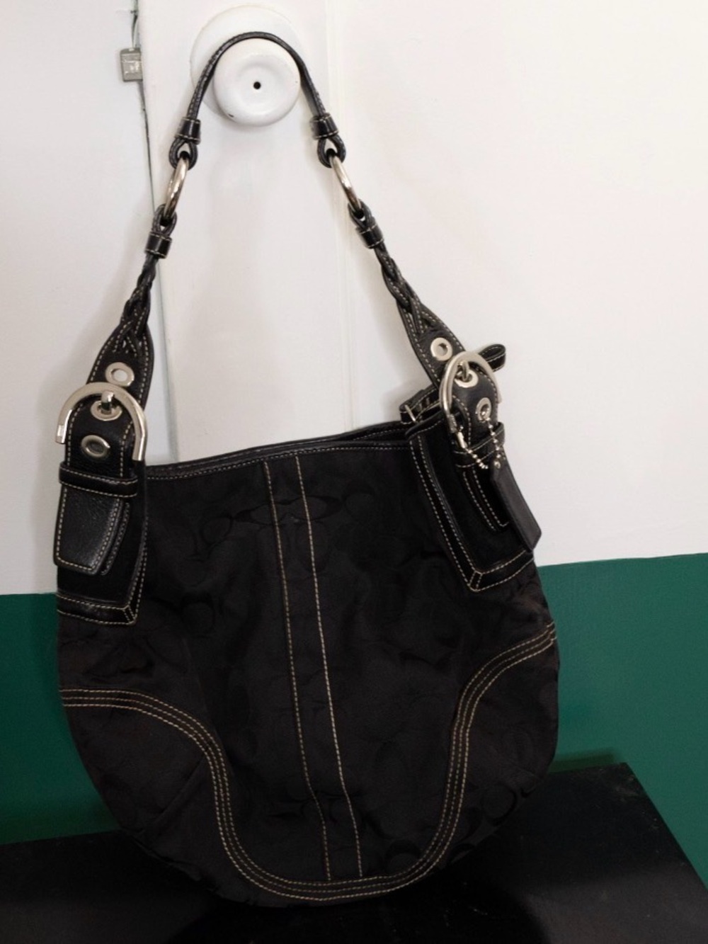 Coach Black Shoulder Bag with Contrast Stitching